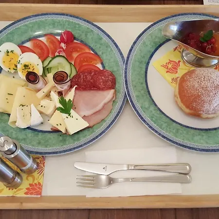 Napoleon アパート *
